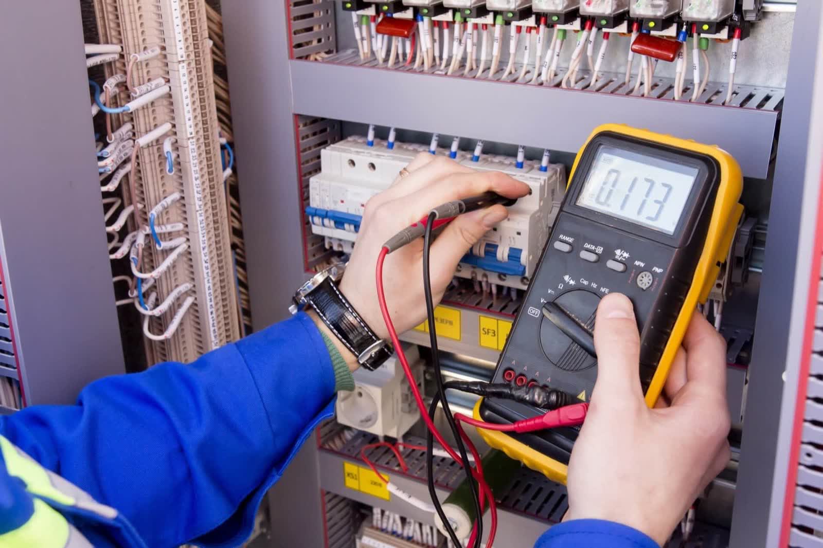 Commercial electrical work